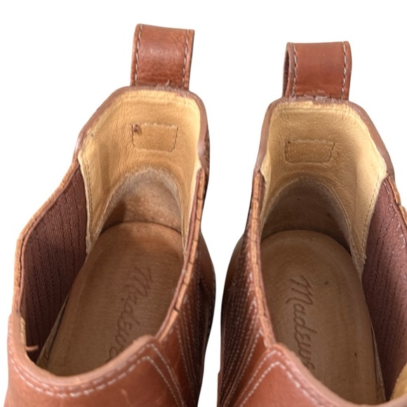 Madewell Flat Chelsea Boots in Leather J8295 - Picture 12 of 16
